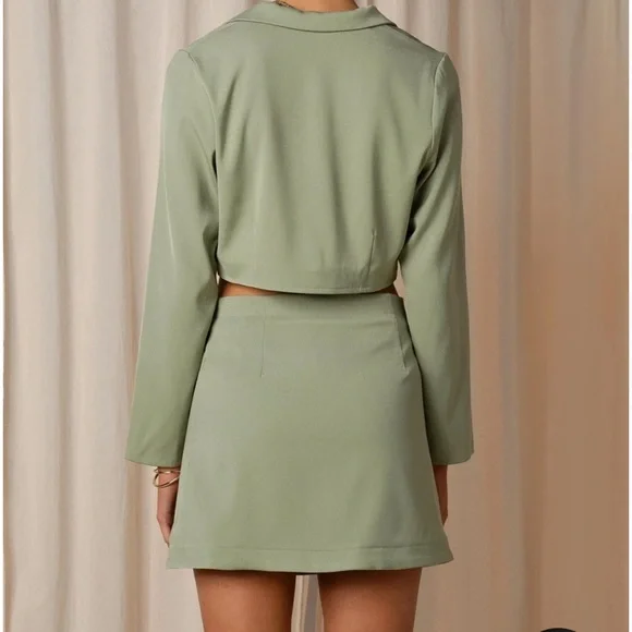 Peppermayo blazer and skirt - Picture 4 of 4